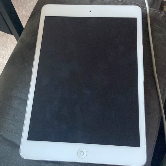 iPad Won't Turn On — Troubleshooting Guide | Vision Computers | Vision ...